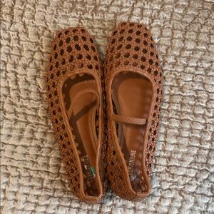 Cushionaire Brown Woven Flats Mary Jane’s